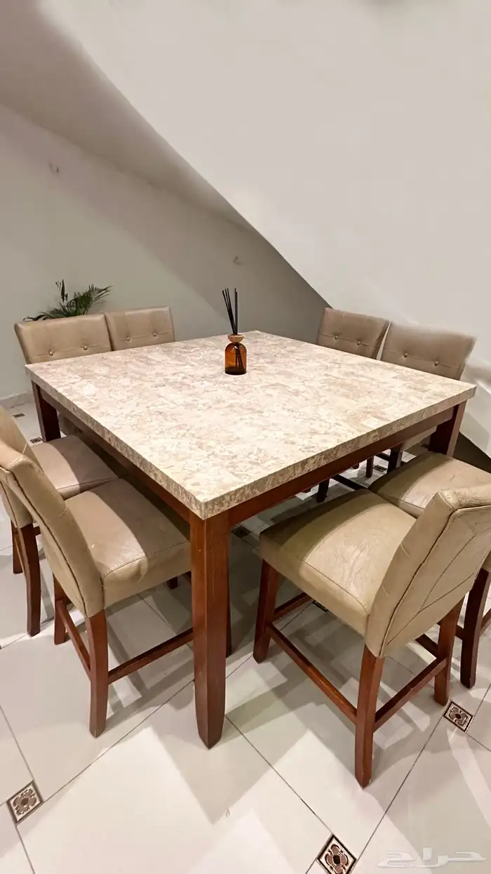 طاولة طعام 0