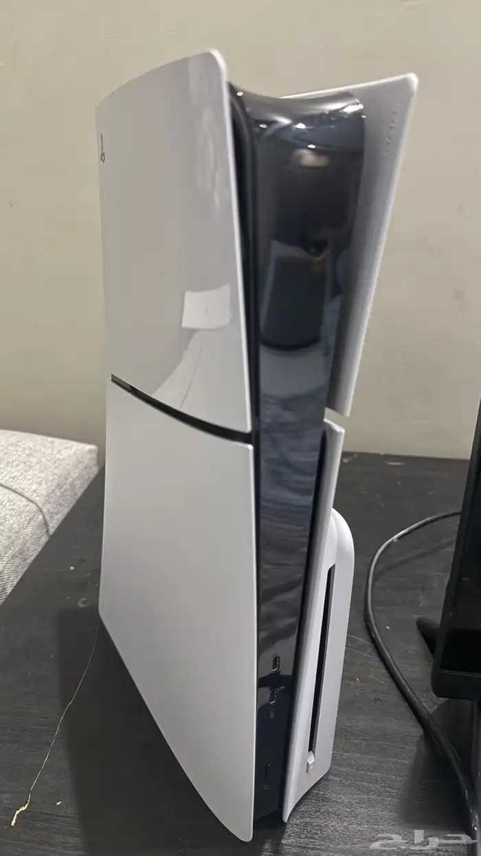 للبيع سوني فايف 3