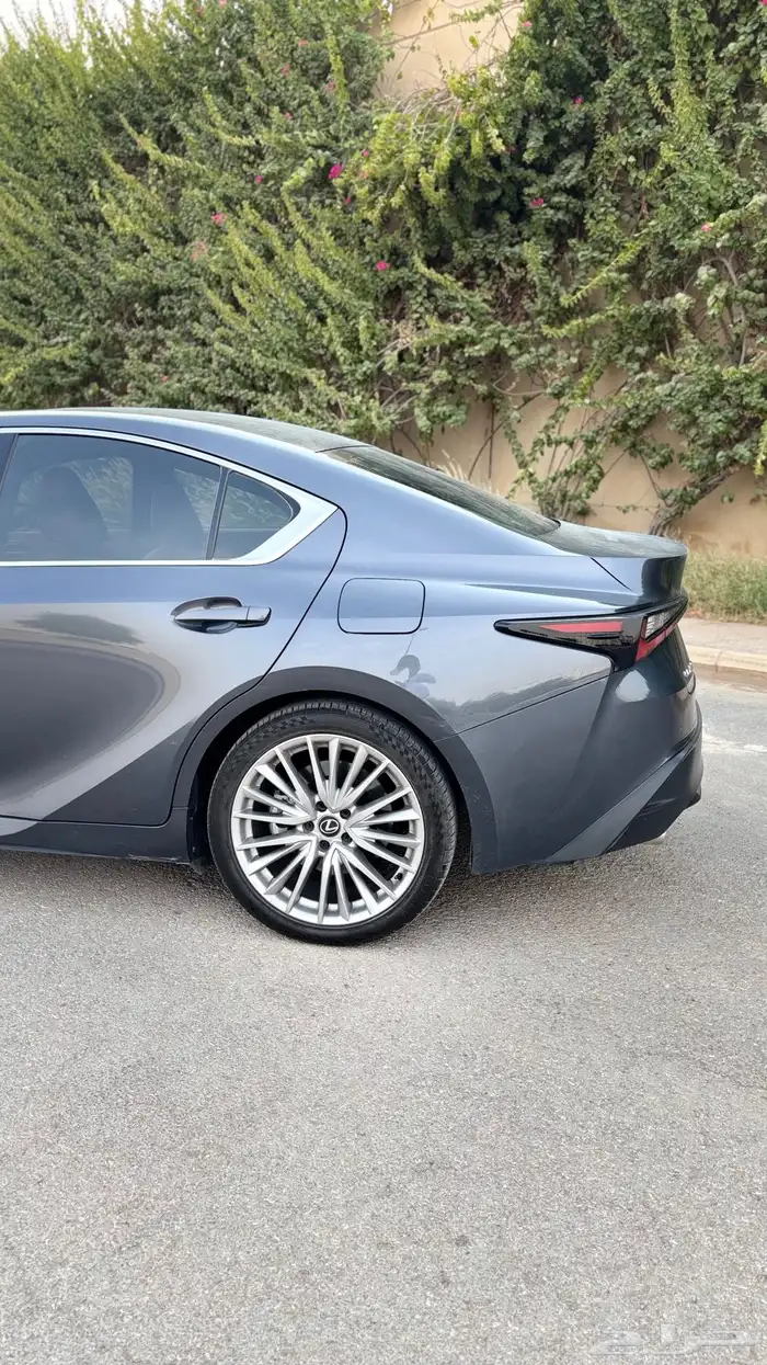 لكزس is 2023 lexus فل كامل 3