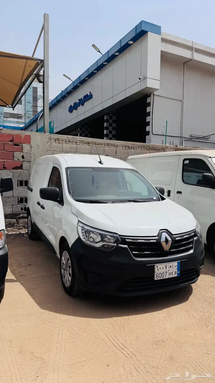 Renault Doker 2025 diesel for rent monthly or yearly 2