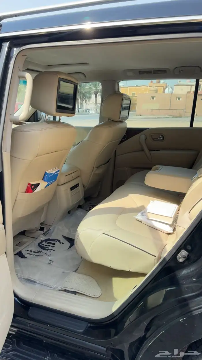 نيسان بلاتينيوم 2013 3