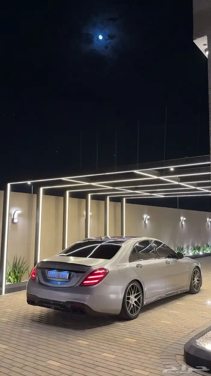 مرسيدس S63 2018 ممشى قليل 1