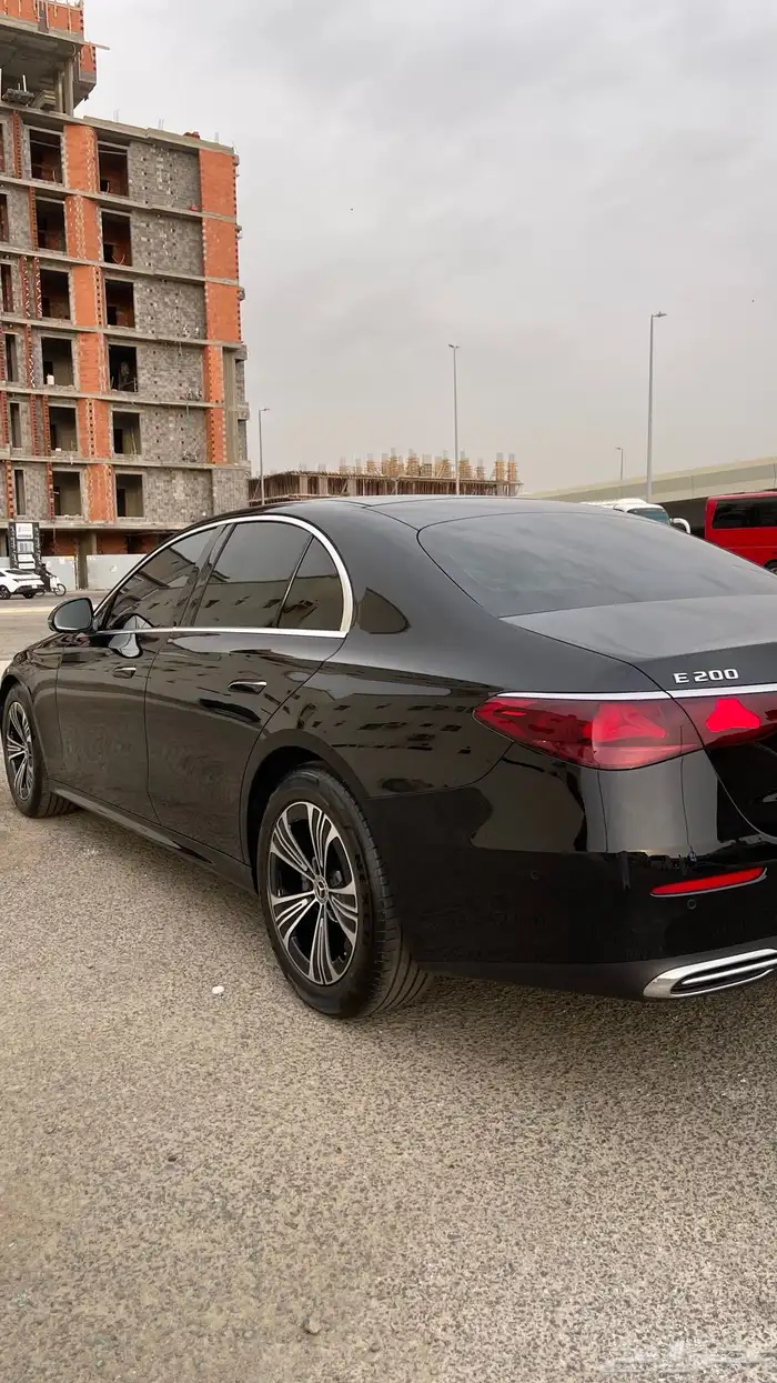 مرسيدس E200 2024 عداد 7 آلاف km فقط 16
