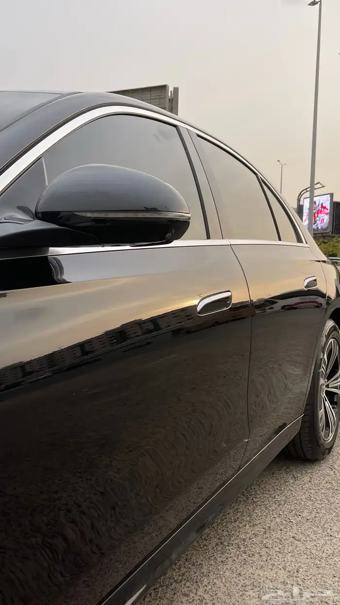مرسيدس E200 2024 عداد 7 آلاف km فقط 21