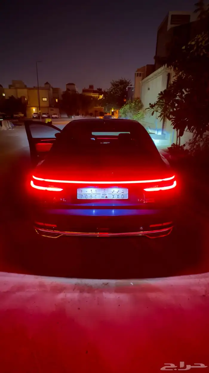 للبيع Audi A8L 2018 7