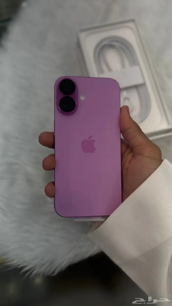 ايفون 16 العادي iPhone 16 1