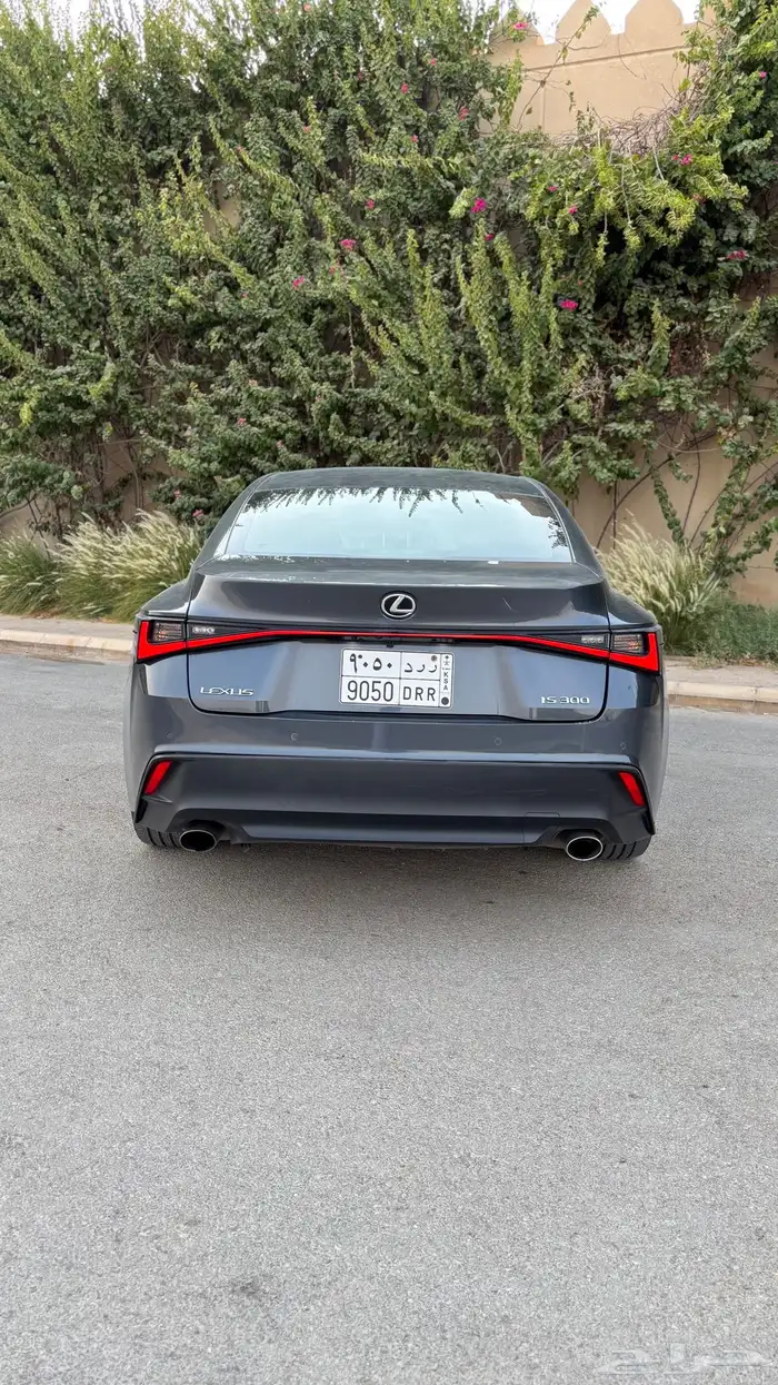 لكزس is 2023 lexus فل كامل 4