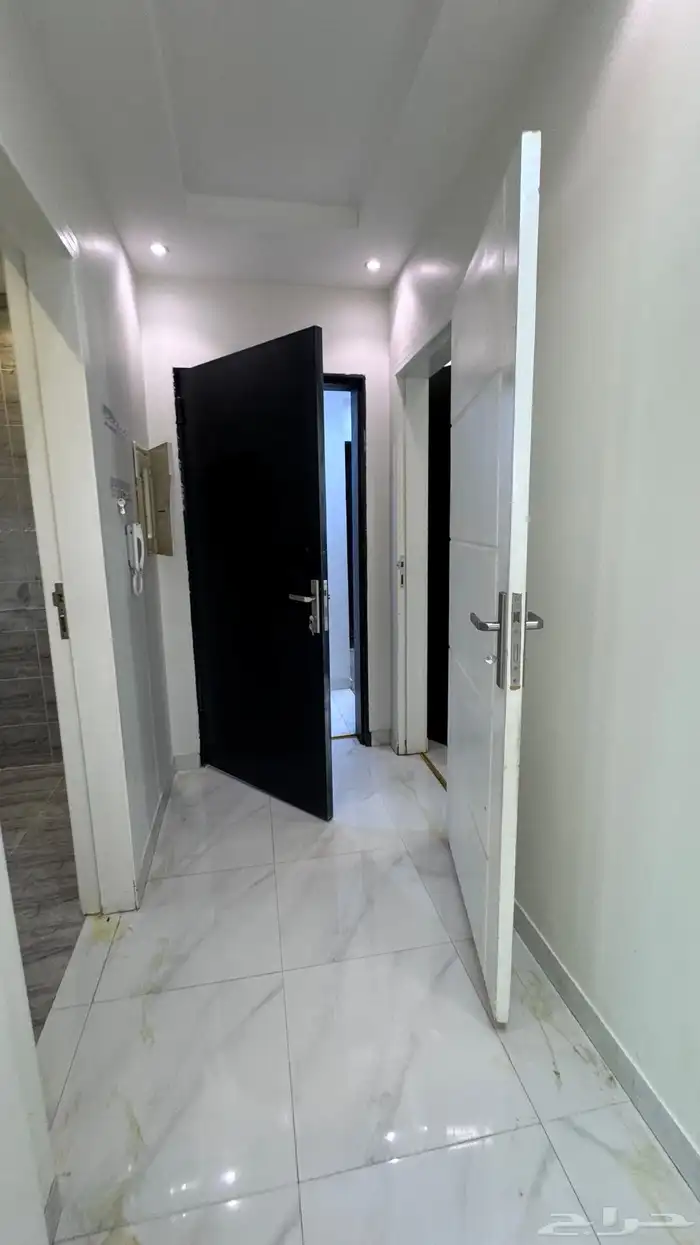 شقة عوائل للإيجار 12
