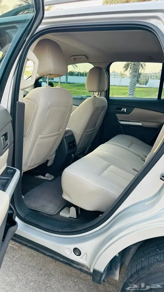 Ford Edge 2014  225k kms  Clean Car 12