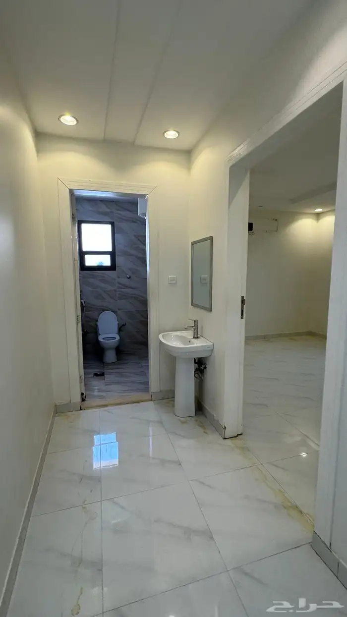 شقة عوائل للإيجار 10