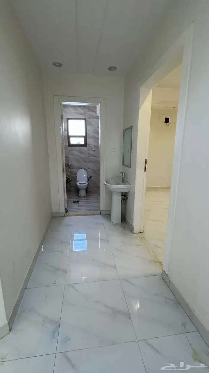 شقة عوائل للإيجار 7