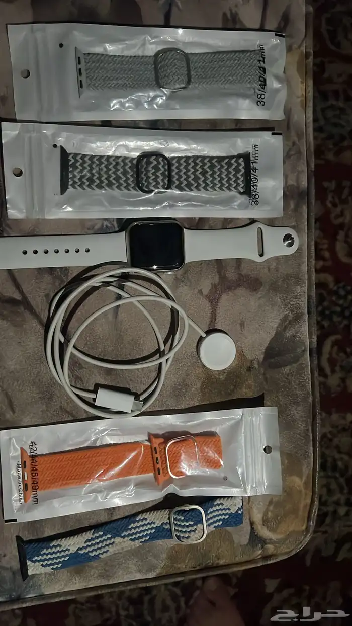 ساعة ابل الجيل السادس 0