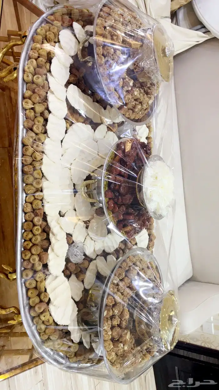 تجهيز صواني التمر والمضير والسمن 3