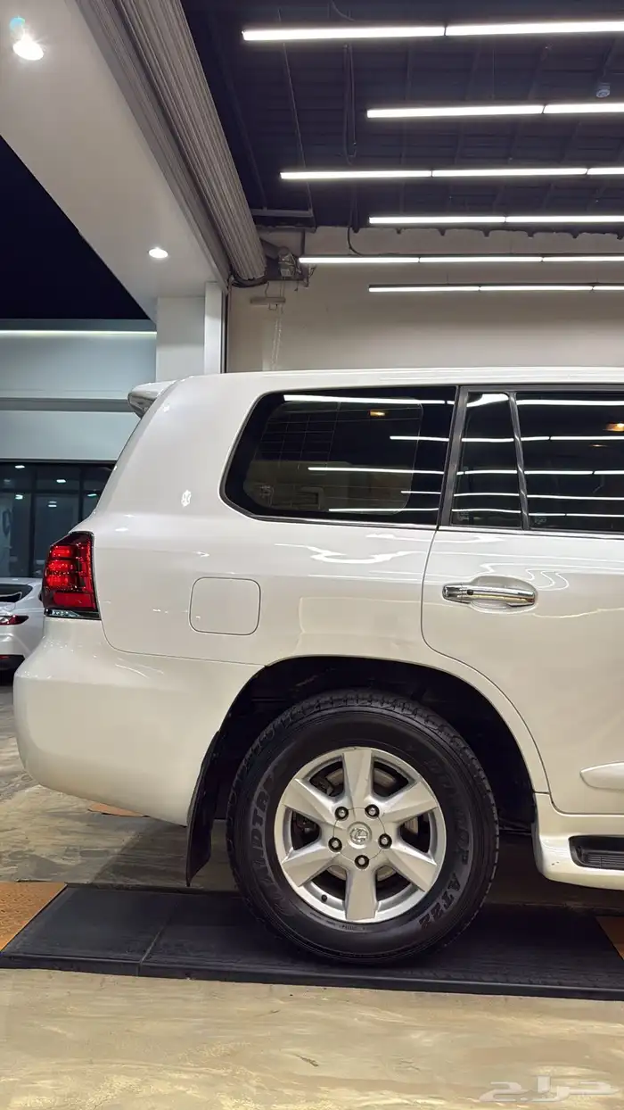 لكزس 2009 DD 570 Lx 36