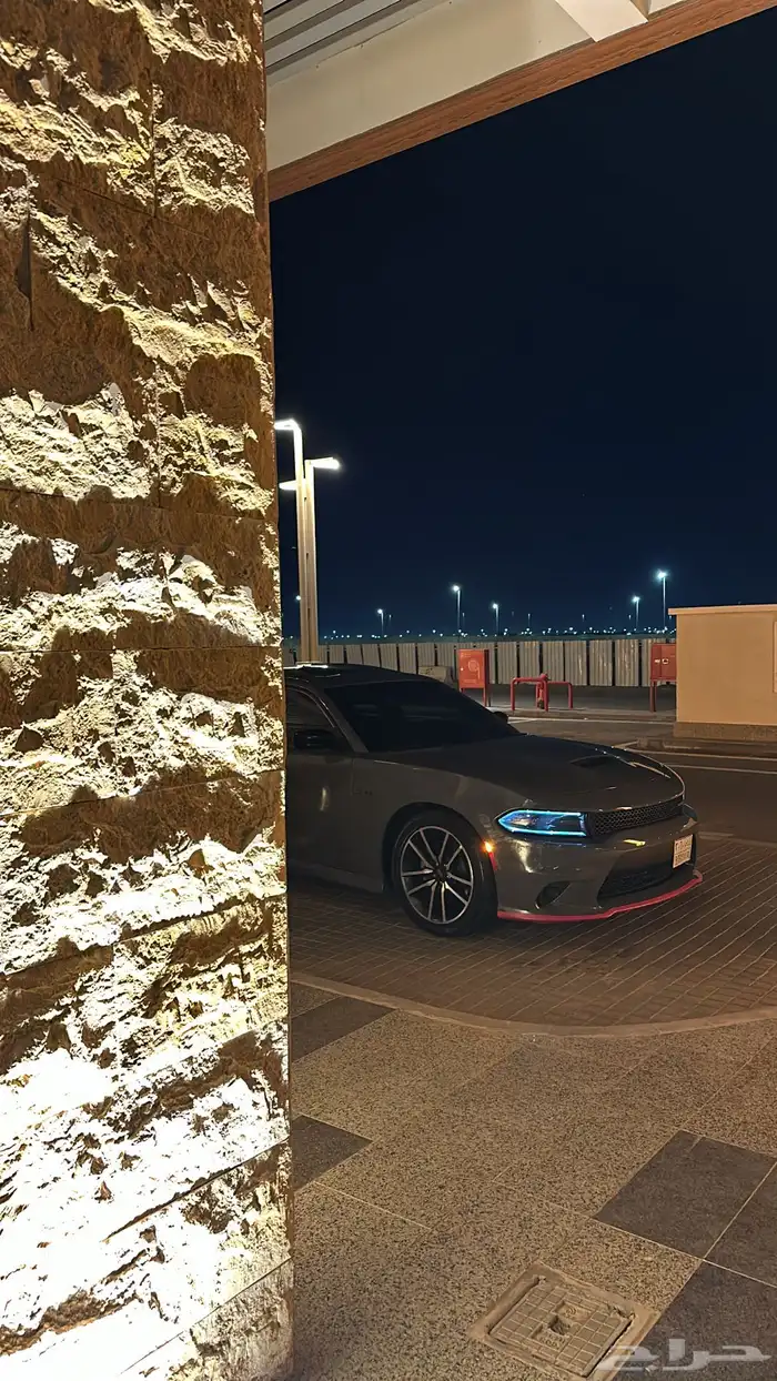 للبيع تشارجر RT2023 4