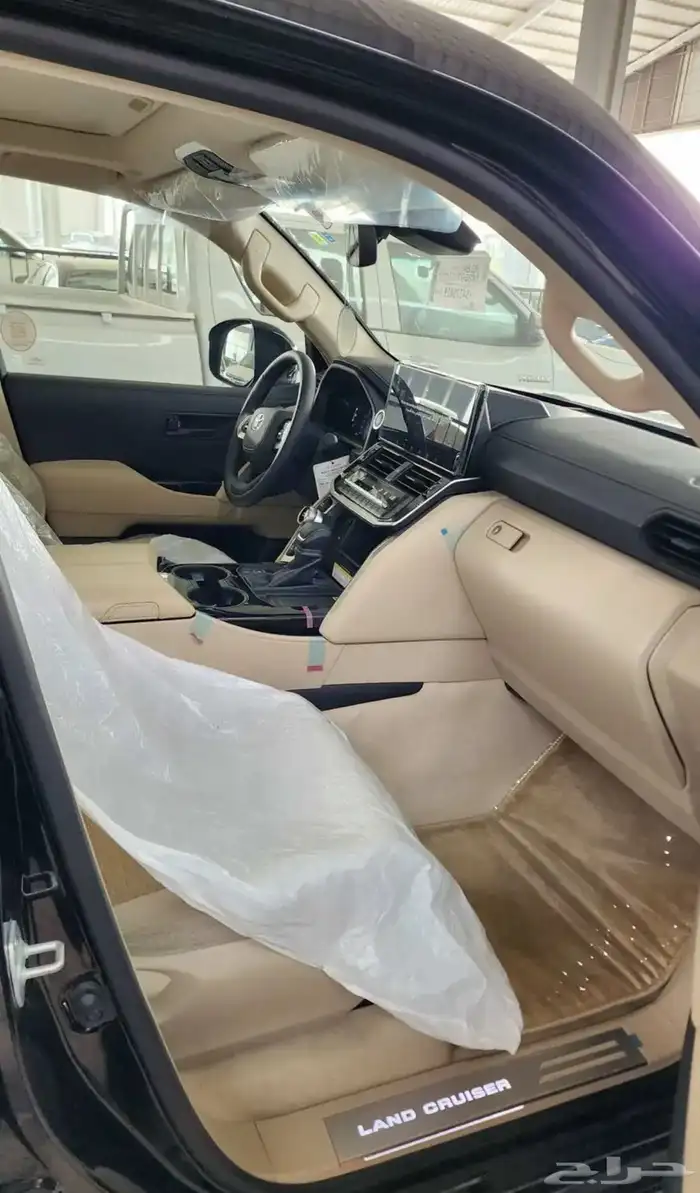 جكسار L3 بنزين اسود شبه جديد 2025 8