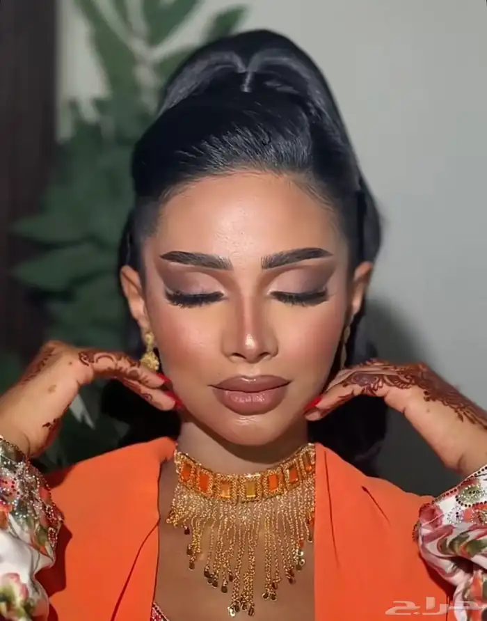 ميك اب ارتست دلال 0
