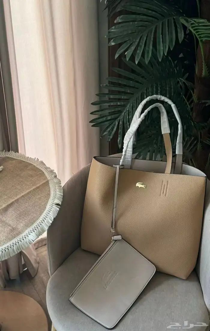 شنط وشوزات بأسعار مناسبة ومتوفر تمارا 91