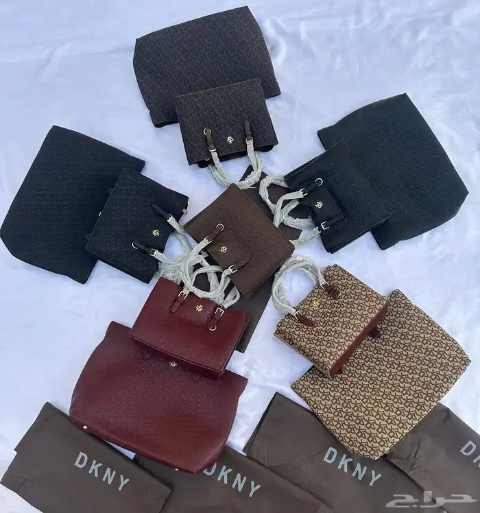 شنط نسائيه 85
