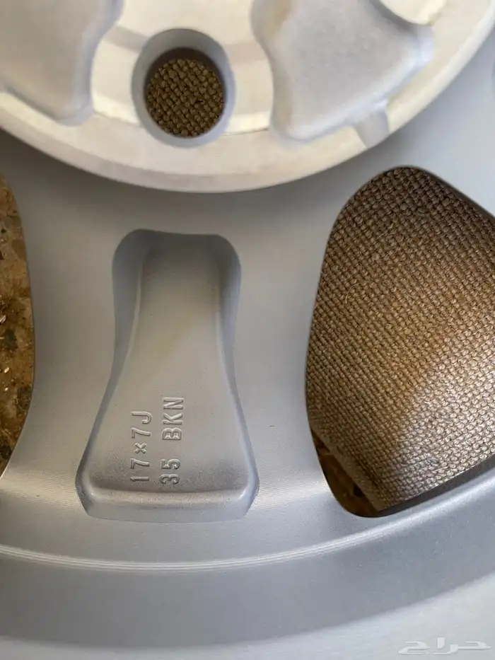 جنوط راف فور أخت الوكالة مع كفرات ميشلان 8