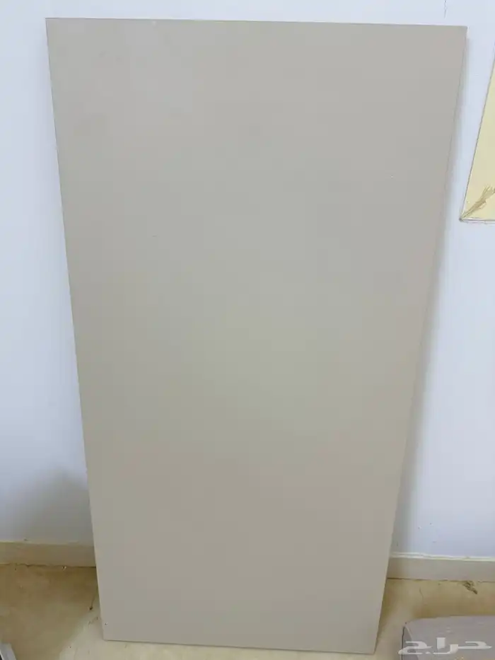 مكتب من ايكيا 0