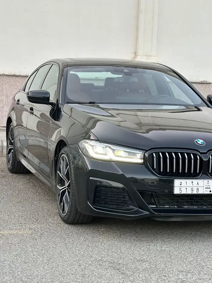BMW 530 2023 البيع 143000 الف 4