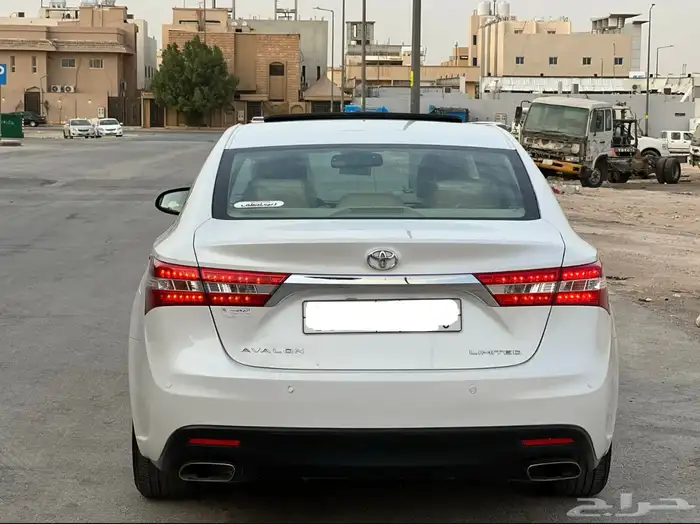 تويوتا افالون 2015 15