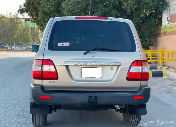 لاندكروزر GX 2006 قير عادي 15