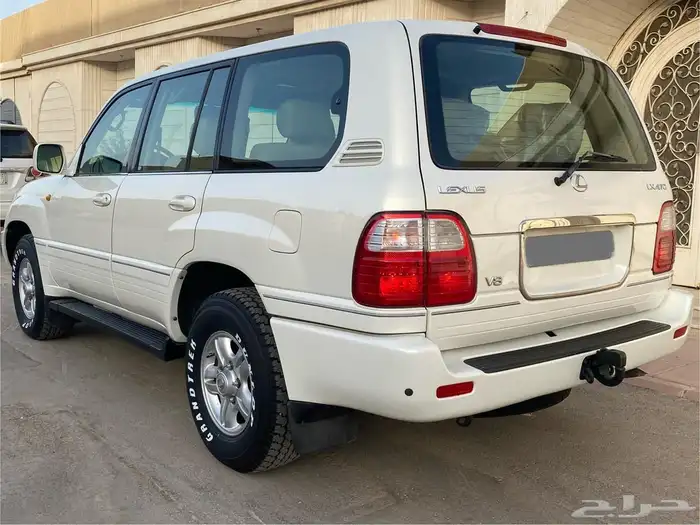 جيب لكزس LX470 نظيف 7