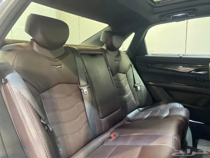 كاديلاك CT6 2019 بحالة نظيفة جدا 17