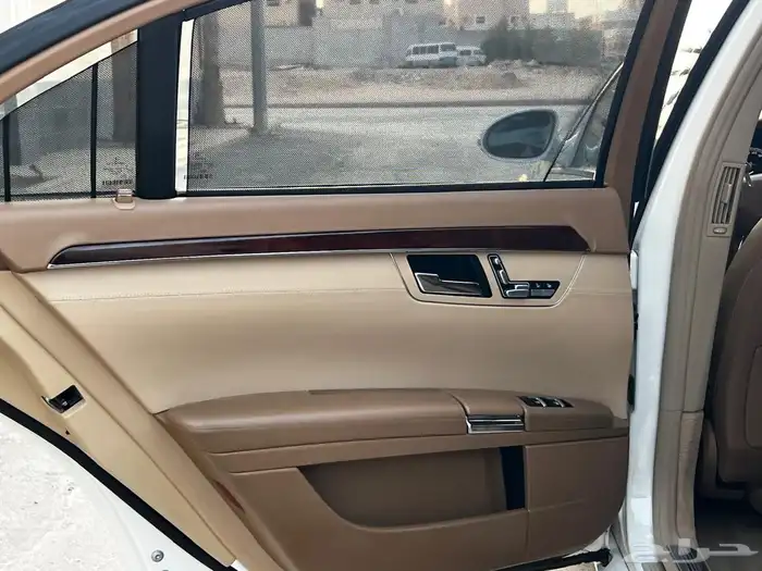 مرسيدس بانوراما s500 محرك 8 سلندر فل كامل للبيع 16