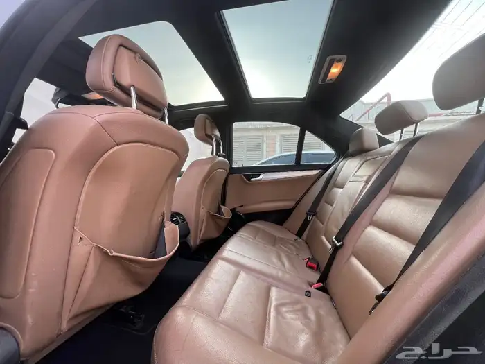 السياره للبيع مرسيدس c350 28