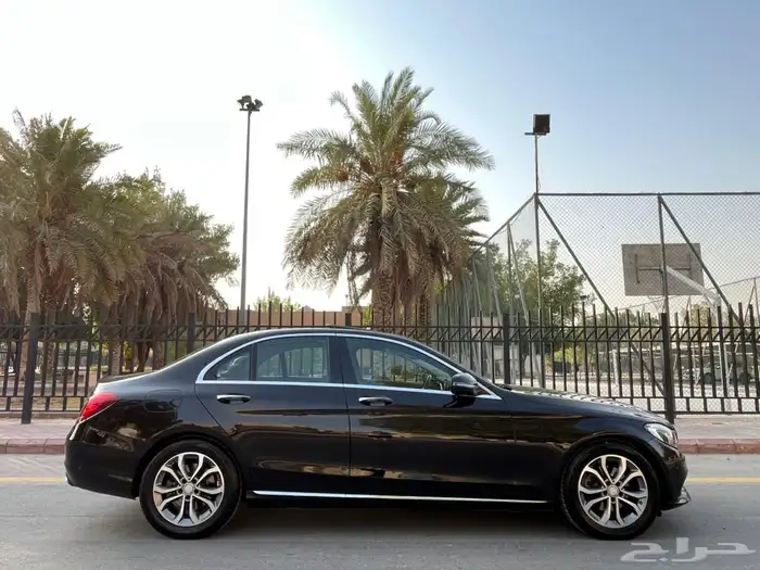 مرسيدس C220 ديزل 2016 ( ممشى قليل ) 31