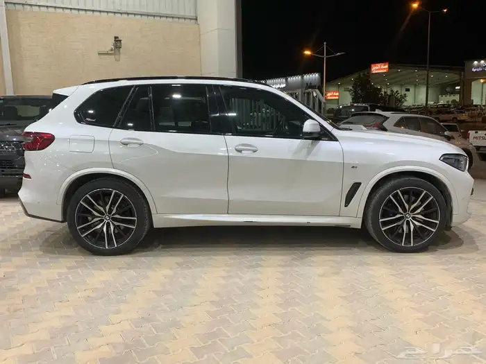 بي ام دبليو X5 موديل 2019 5