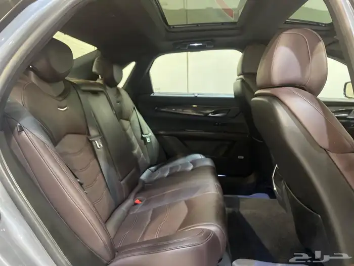كاديلاك CT6 2019 بحالة نظيفة جدا 18