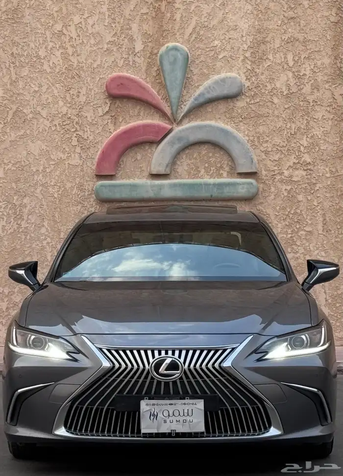 لكزس ES250 2021 1