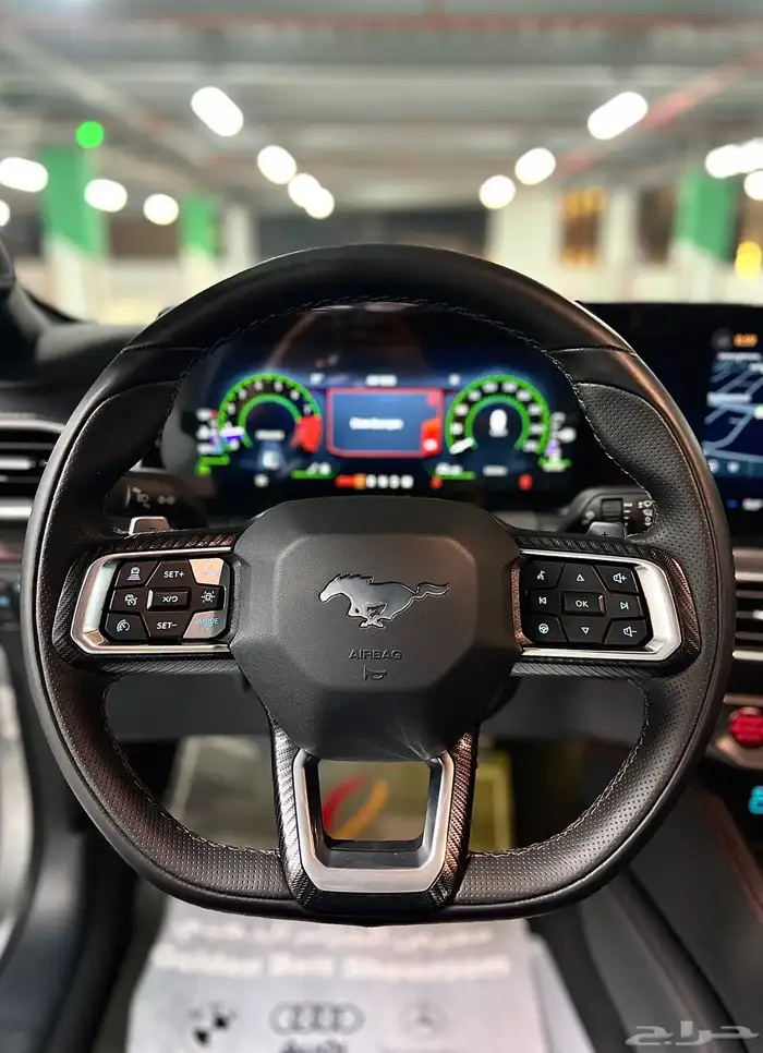 موستنج GT premium ((اصفار)) موديل 2024 35