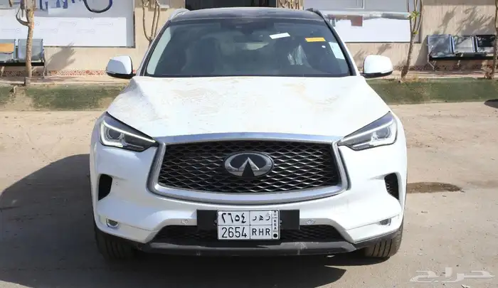 انفنتي QX50 2024 اصفار 1