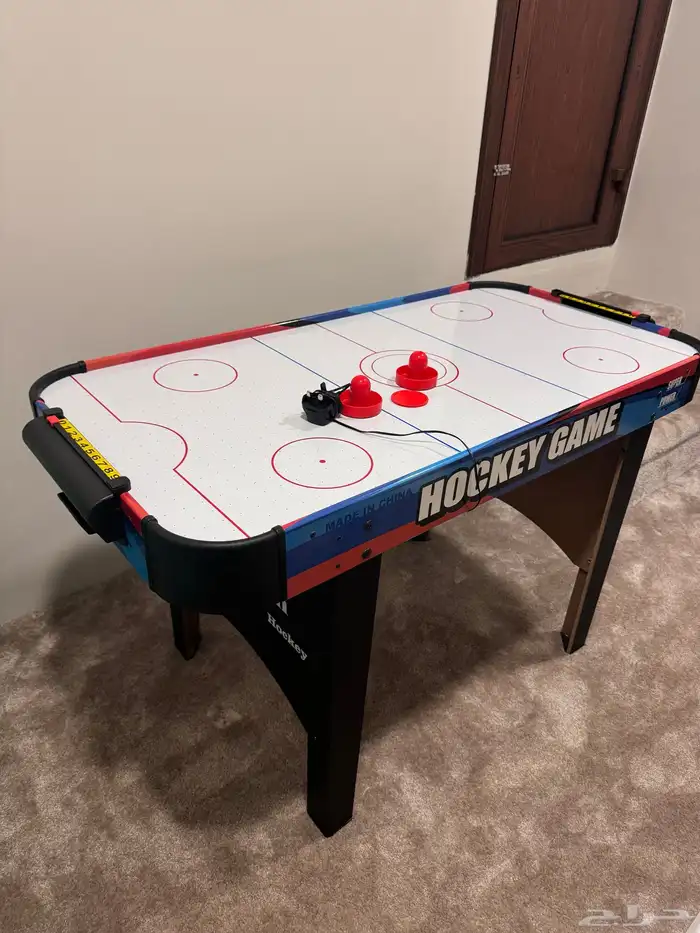 لعبة الهوكي على الطاولة بالهواء 0