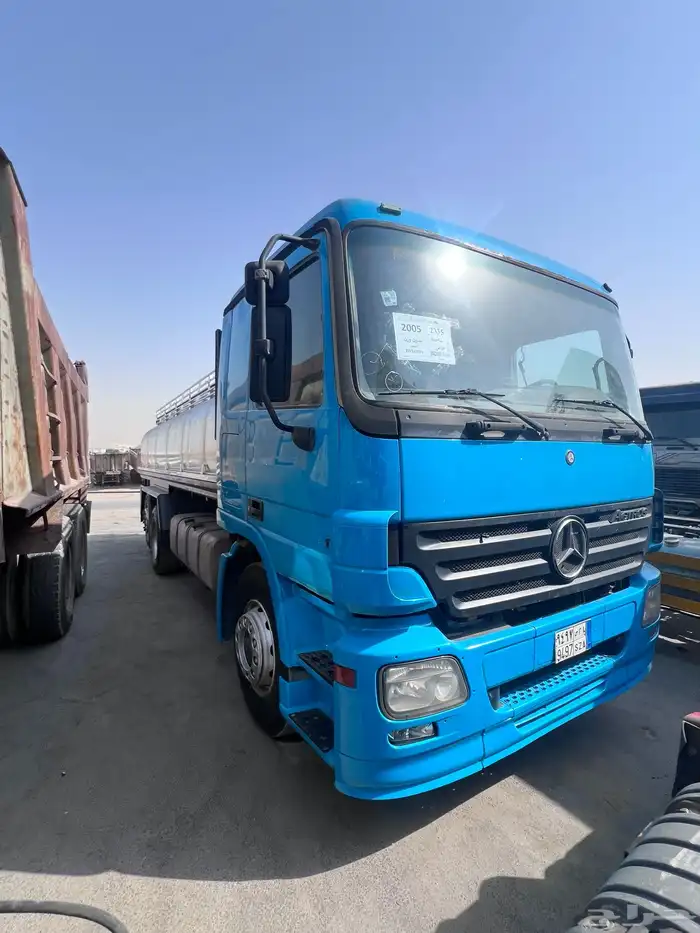 حراج معرض رائد للسيارات والشاحنات 7