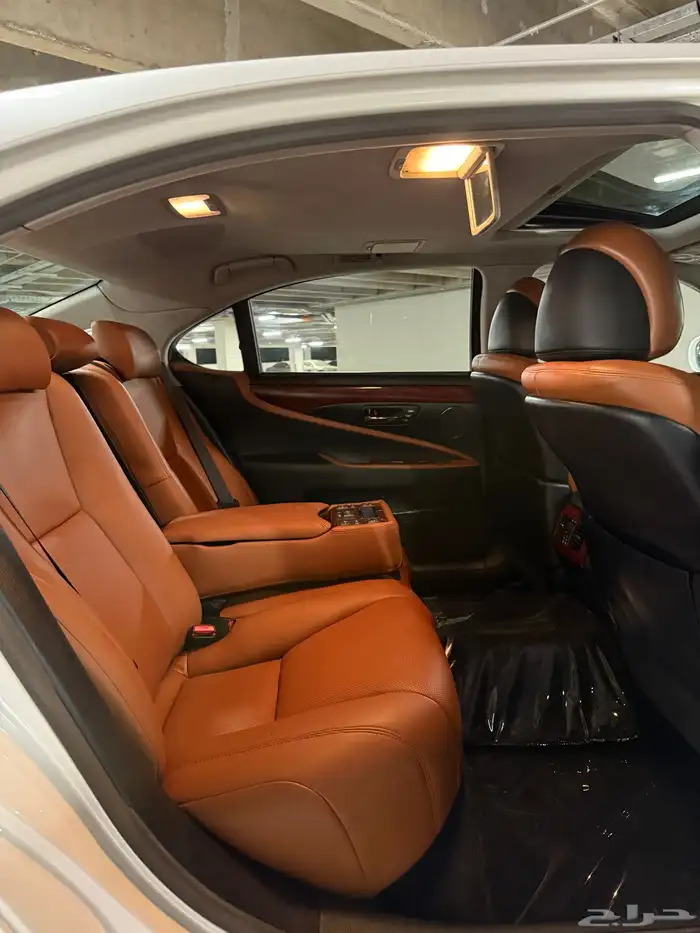 لكزس LS460 L 2012 ( سعودي ) 49