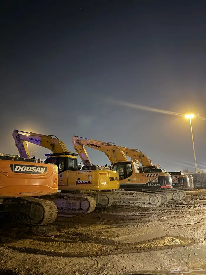 بوكلينات وشياول للايجار 4