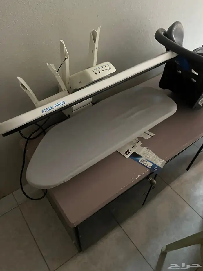 طاولتين   كوايه   خبازه كهربائيه 5