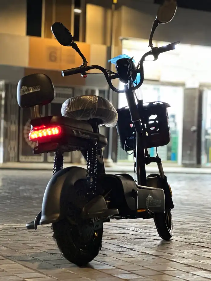 السكوتر دباب 48V 6