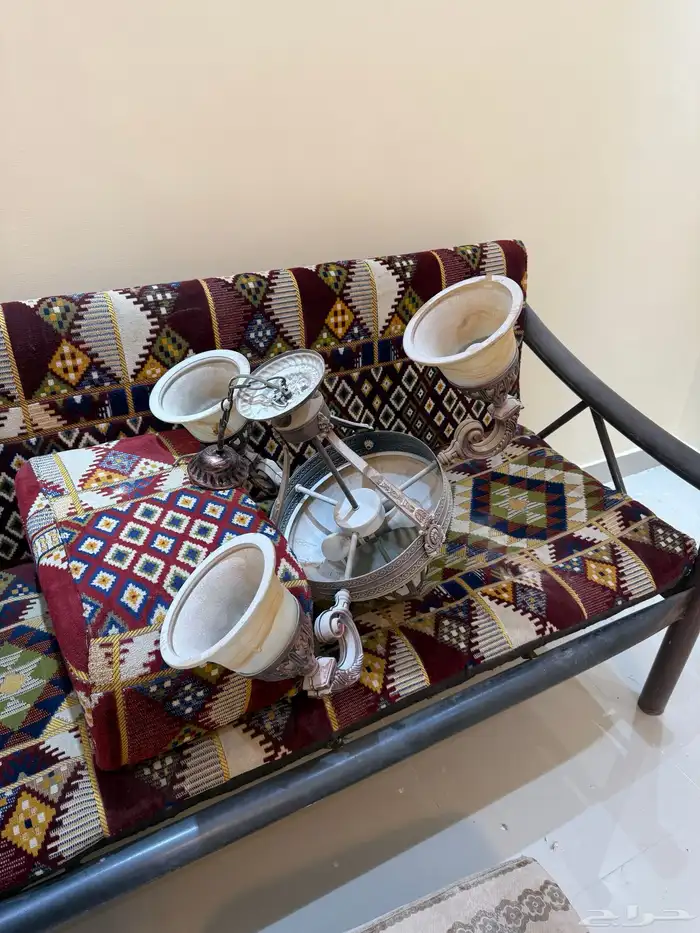 لمبه ثريا 1