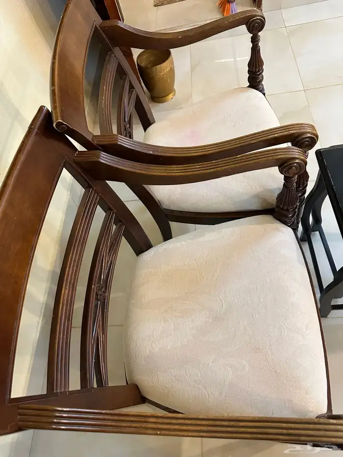 كراسي خشب 4