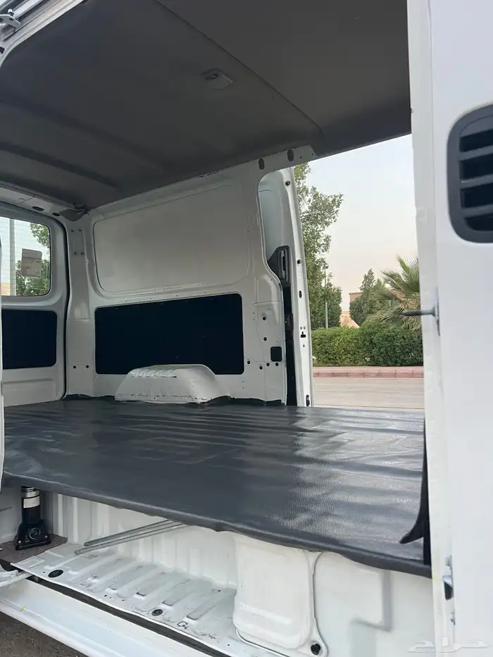 نيسان باص اورفان بضاعة 2020 نظيف عداد قليل 9