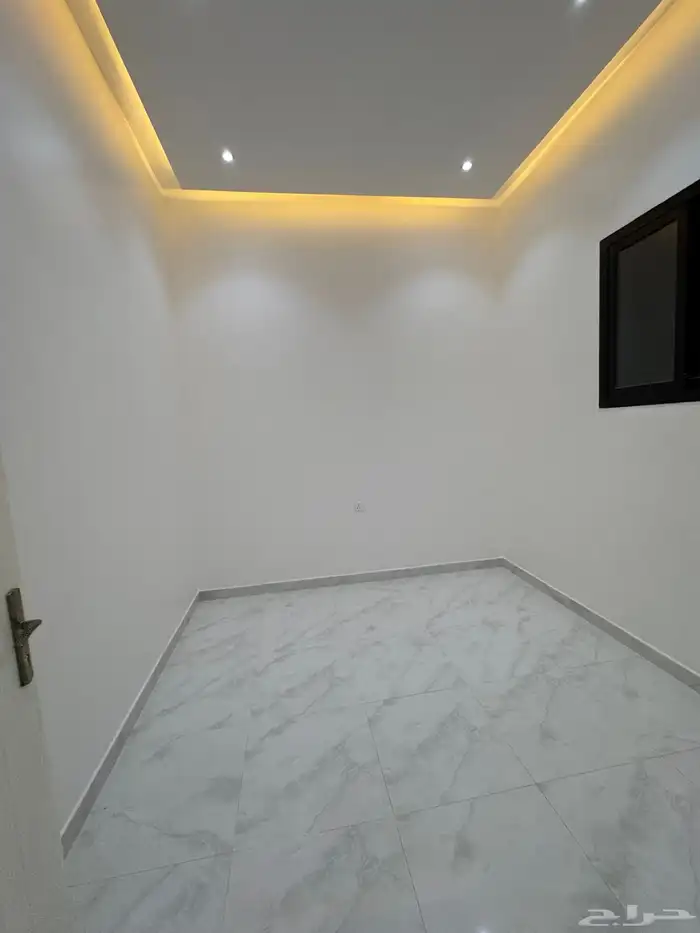 ( سعر مميز ) فيلا درج داخلي بالجنادريه 14