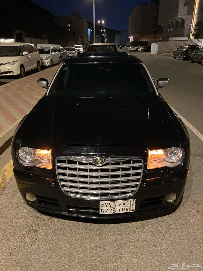 كلايزلر srt8 6.1 للبيع او البدل 7