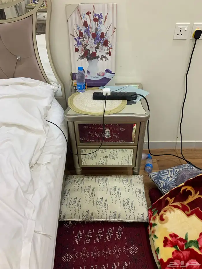 غرفة نوم جديده وكنب جديد استخدام سنة فقط 2